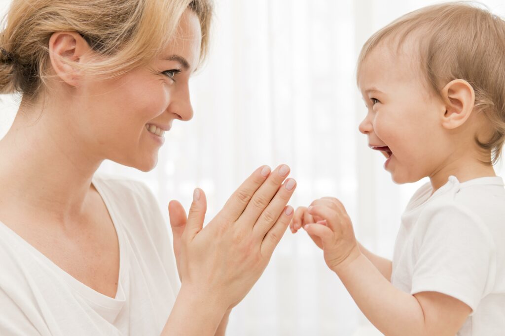 When And Why To Teach Your Baby How To Sign